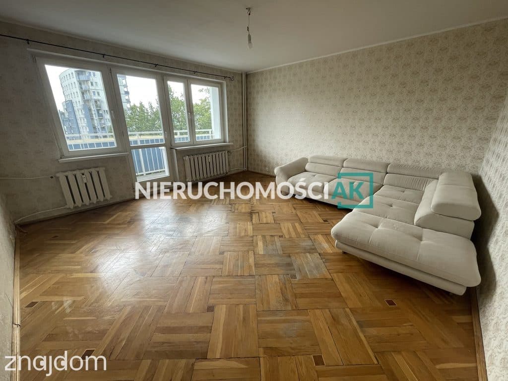 oś. B. Chrobrego 3 pok. do własnej aranżacji