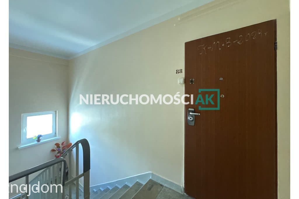 2 pokoje na V osiedlu, niski czynsz - zdjęcie 12