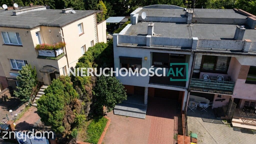 Dom Bliźniak przy pętli Budziszyńska - zdjęcie 2