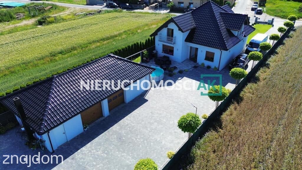 Dom wolnostojący 246m2 Ogród 1600m2 Młodojewo - zdjęcie 2