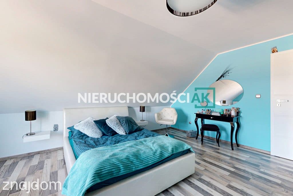 Dom wolnostojący 246m2 Ogród 1600m2 Młodojewo - zdjęcie 17