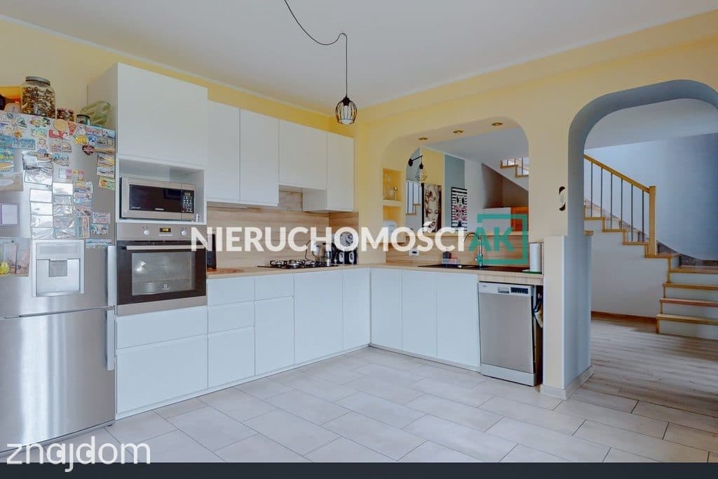 Dom 208 m² w malowniczej okolicy z niezależnym mieszkaniem - zdjęcie 15