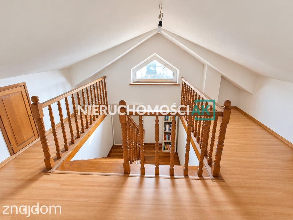 Dom wolnostojący 250 m² | 6 pokoi | Fotowoltaika | - zdjęcie 9