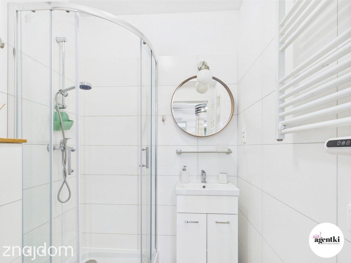 Apartament nad morzem w atrakcyjnej cenie - zdjęcie 9