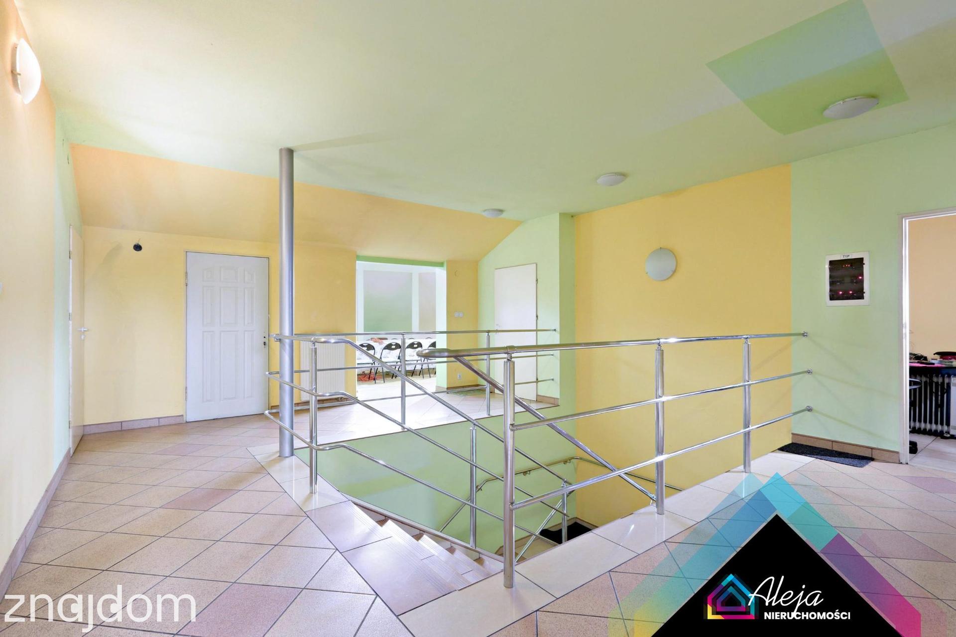 Dom z potencjałem inwestycyjnym 366 m² | 2 wejścia | Działka 2682 m² - zdjęcie 12