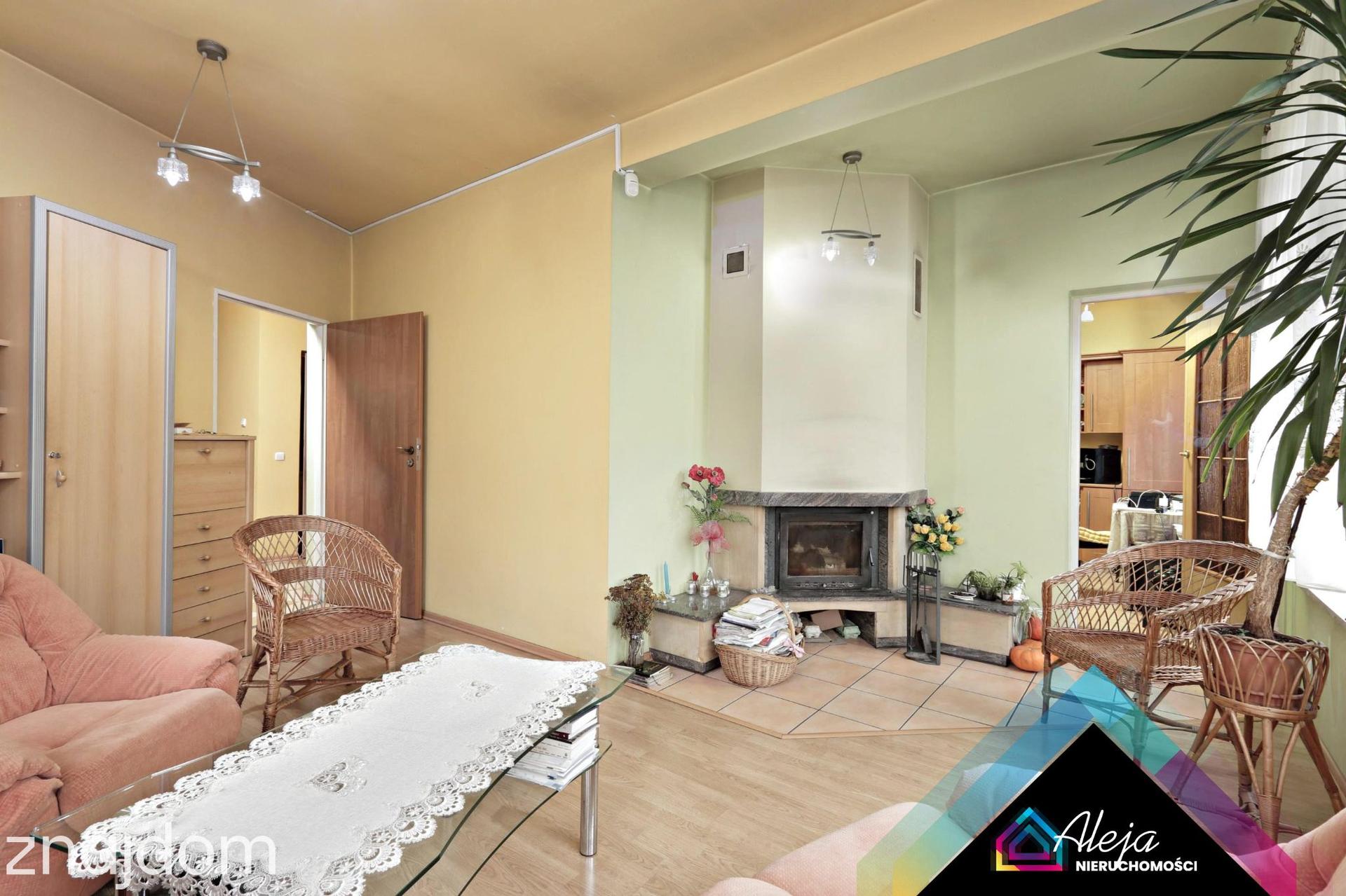Dom z potencjałem inwestycyjnym 366 m² | 2 wejścia | Działka 2682 m² - zdjęcie 8