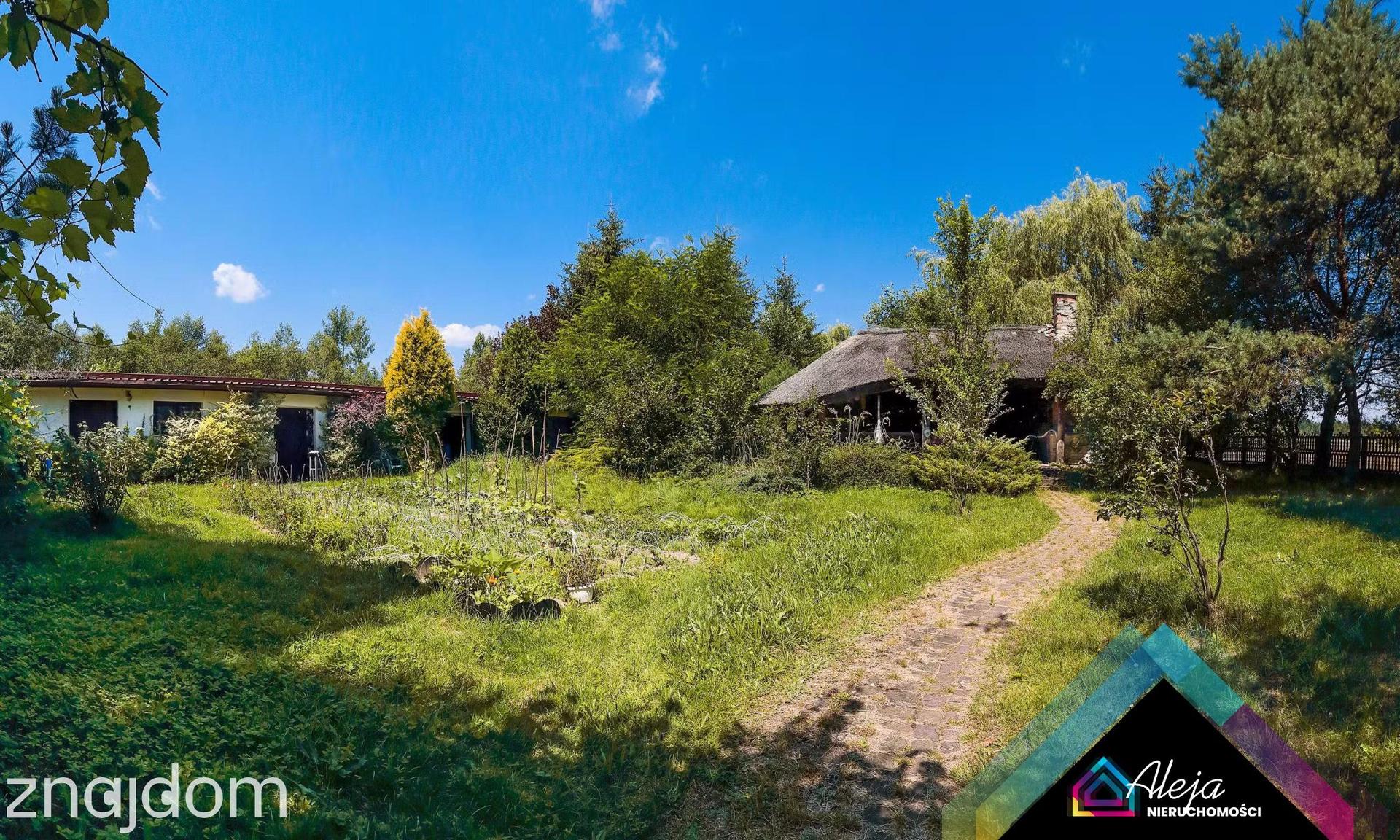 Oryginalny dom ze stawem i lasem ok 6300m2 działki - zdjęcie 7