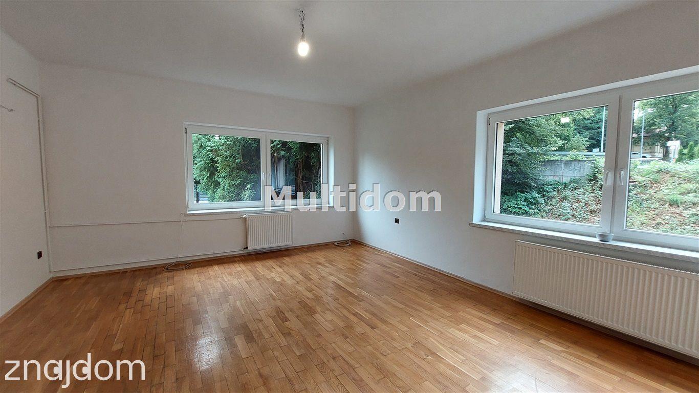 PÓŁ DOMU parter 88 m2 Cieszyn centrum - zdjęcie 3