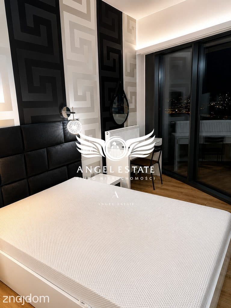Hanza Tower apartament z widokiem na miasto - zdjęcie 3