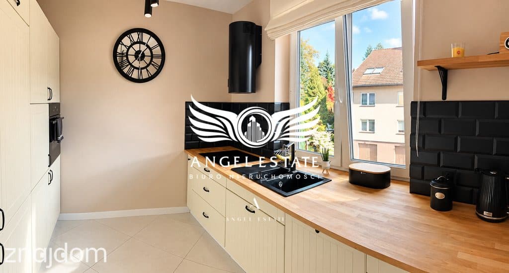 Przestronne wnętrze, duży balkon - Warszewo - zdjęcie 14