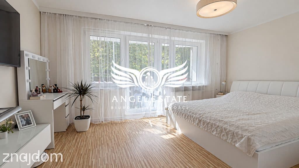 Po remoncie | 2 pokoje | balkon | parking | spoza UE - zdjęcie 4