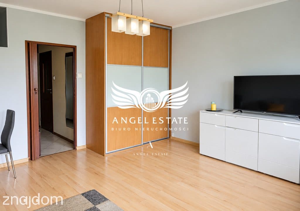 35 m², balkon, osobna kuchnia, winda