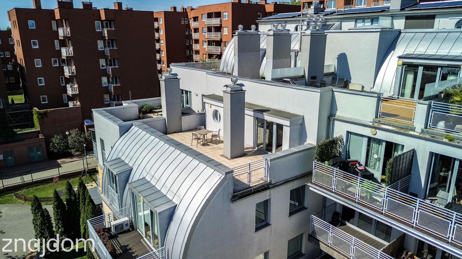 Wyjątkowe mieszkanie z tarasem 40 m²/ Garaż + komórka w cenie