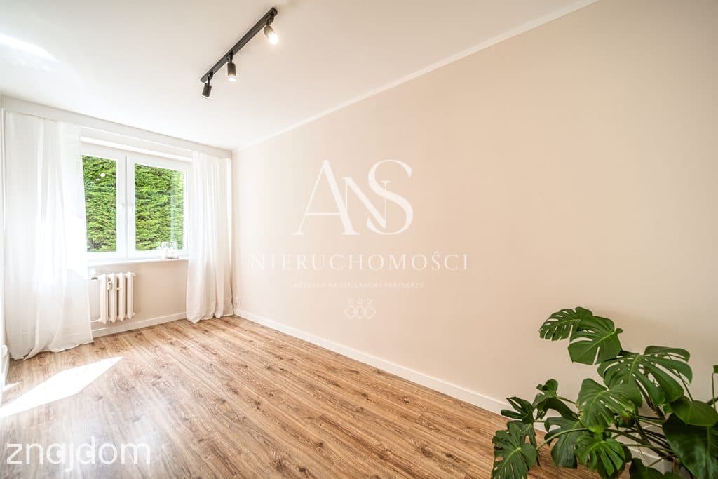 4 pokoje | 63,8 m² | Balkon | 1. piętro - zdjęcie 2