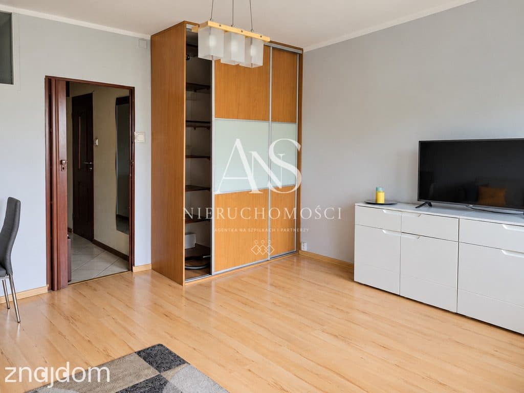 Kawalerka 35 m² z balkonem i osobną kuchnią! - zdjęcie 3