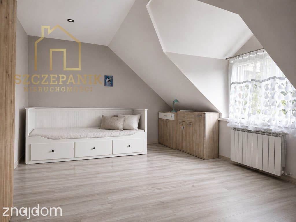 Piękny Drewniany dom po remoncie Garaż Solar media - zdjęcie 17