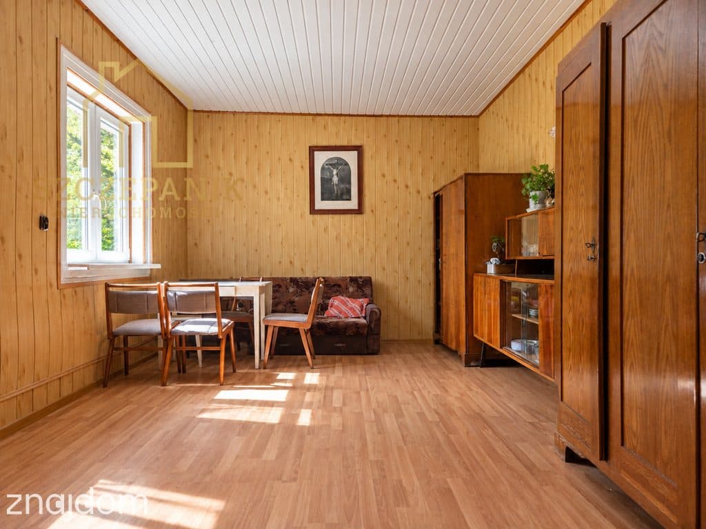 Mały drewniany domek z działką 24 ary w Lipnicy - zdjęcie 15