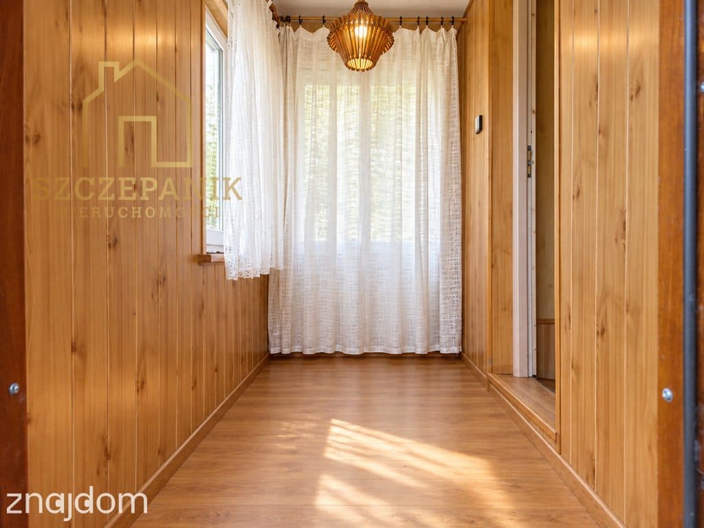 Mały drewniany domek z działką 24 ary w Lipnicy - zdjęcie 6