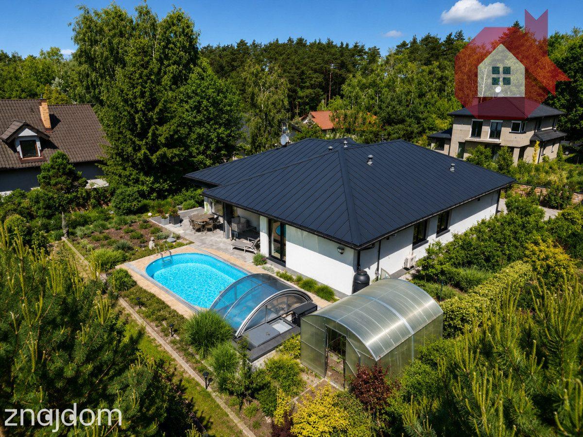 Nowoczesny parterowy dom 196m² z basenem, Nadarzyn