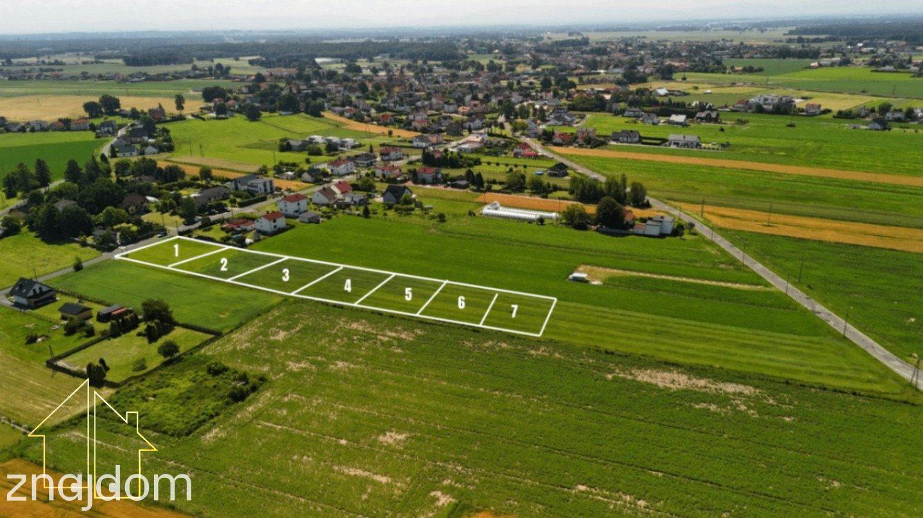 działka budowlana 770m2 w kwadracie pod dom jednorodzinny z mediami - zdjęcie 4