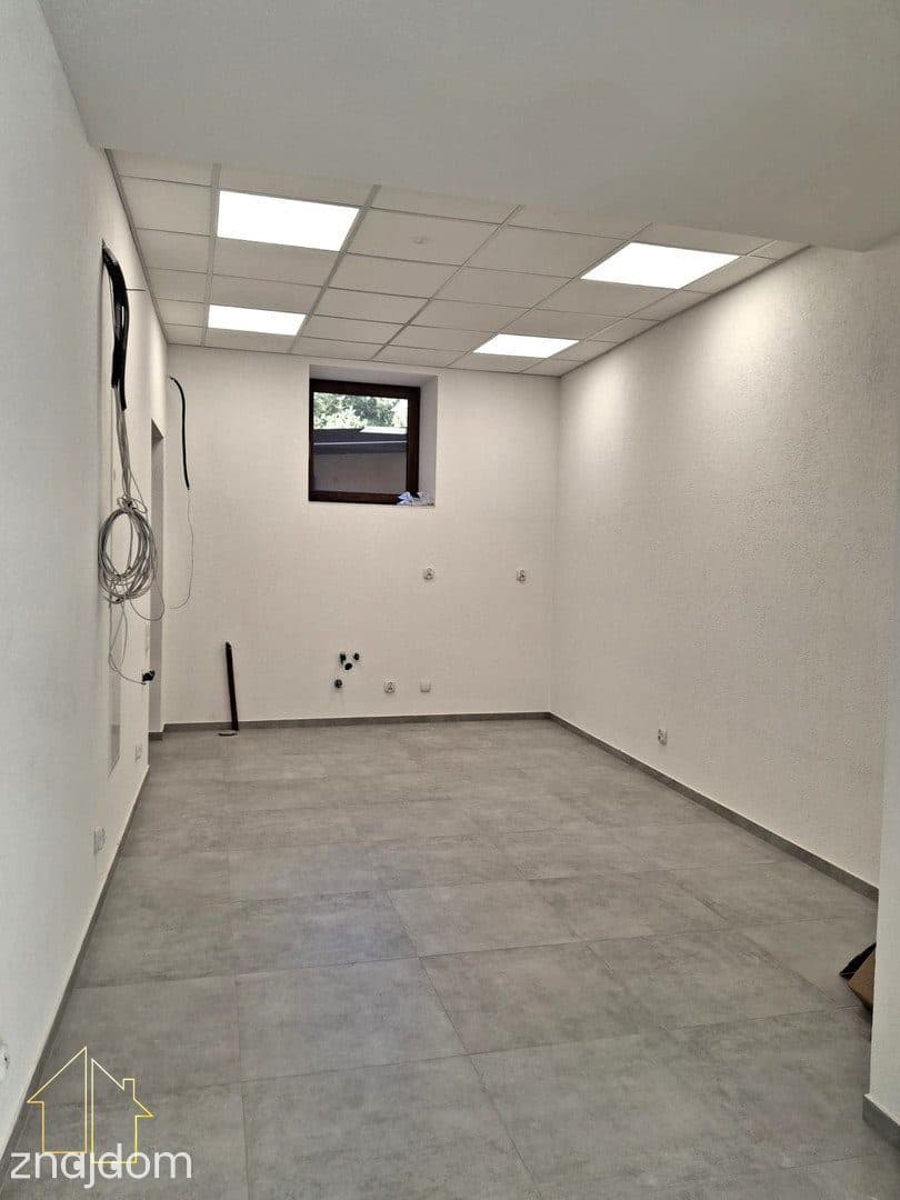 Lokal usługowy 60m2 do wynajęcia przy ul. Dworcowej w Żorach - zdjęcie 3
