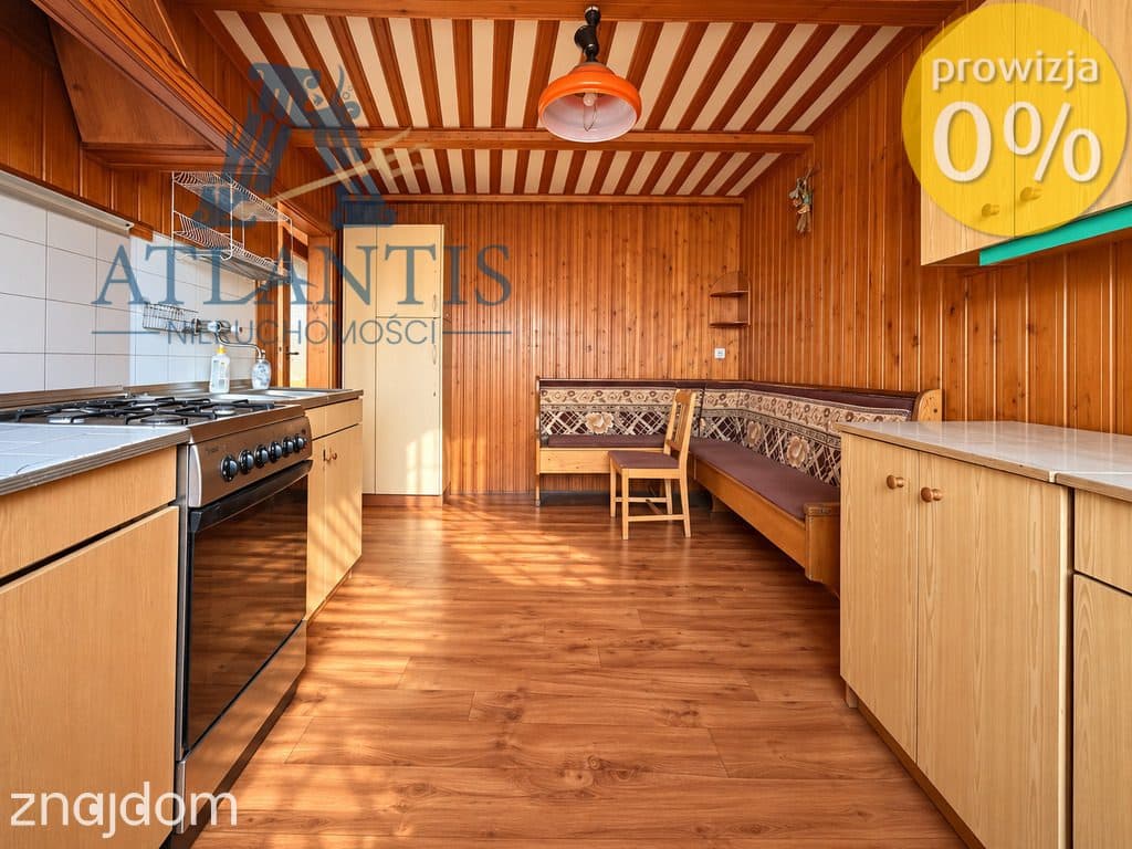 Dom z ogrodem i dużym potencjałem - Łobżenica - zdjęcie 10