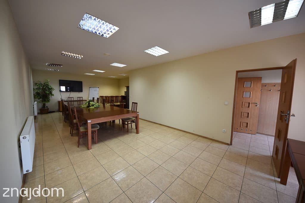 Magazyn z biurami i placem dla TIR | 719 m² | dostęp 24/7 | Opole - zdjęcie 10