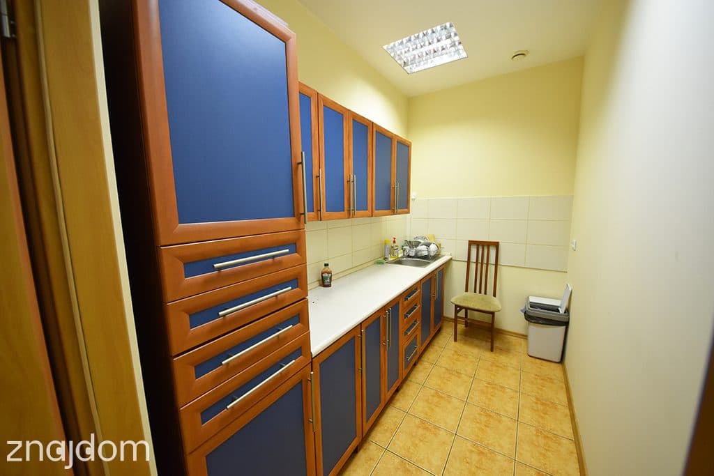 Magazyn z biurami i placem dla TIR | 719 m² | dostęp 24/7 | Opole - zdjęcie 13