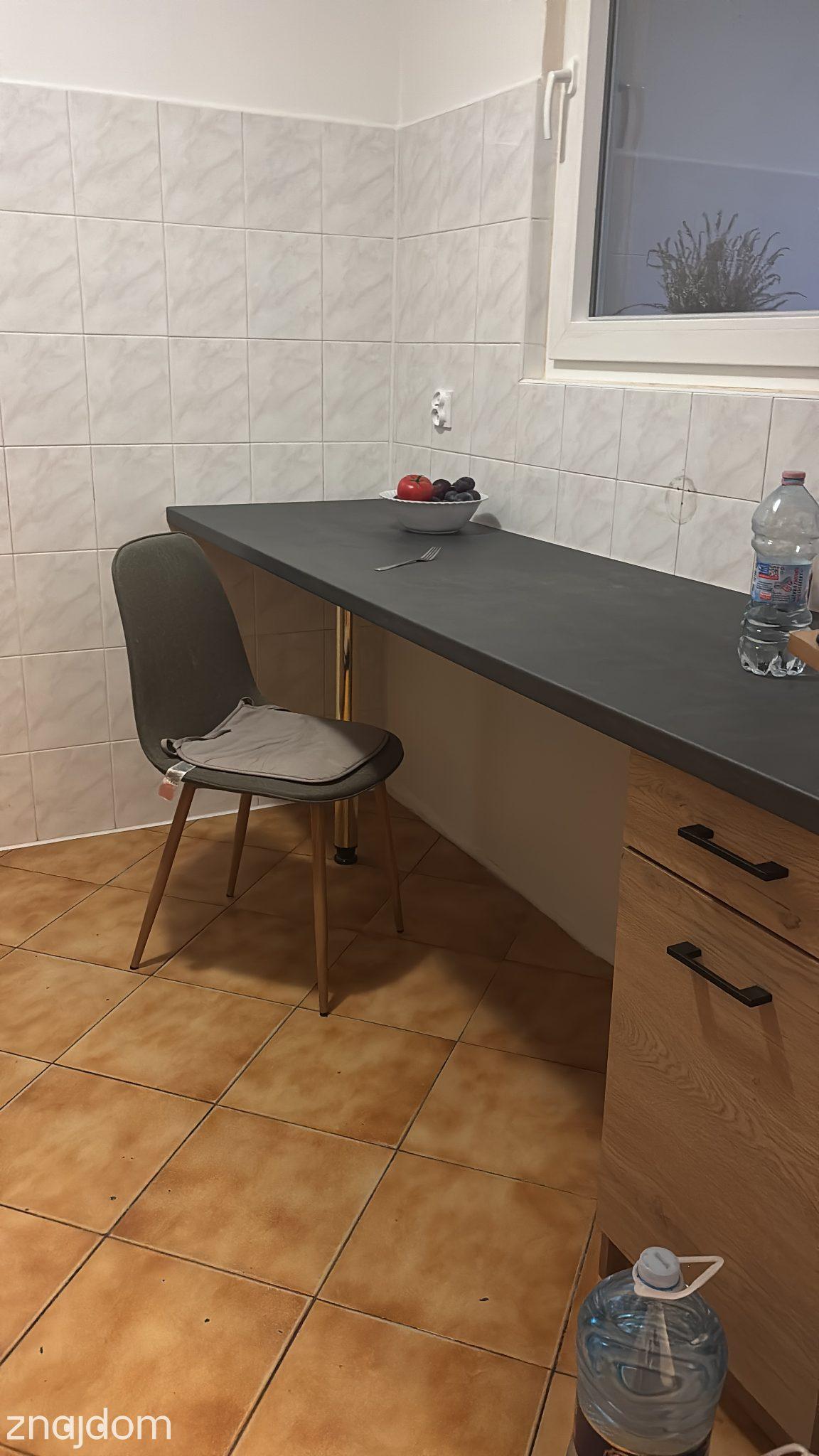 Wynajmę przytulne, trzypokojowe mieszkanie w pobli - zdjęcie 7