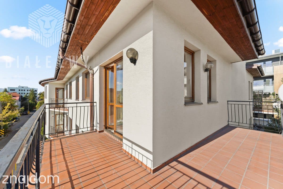 Duże słoneczne ciche, dwa balkony, garaż, winda - zdjęcie 20
