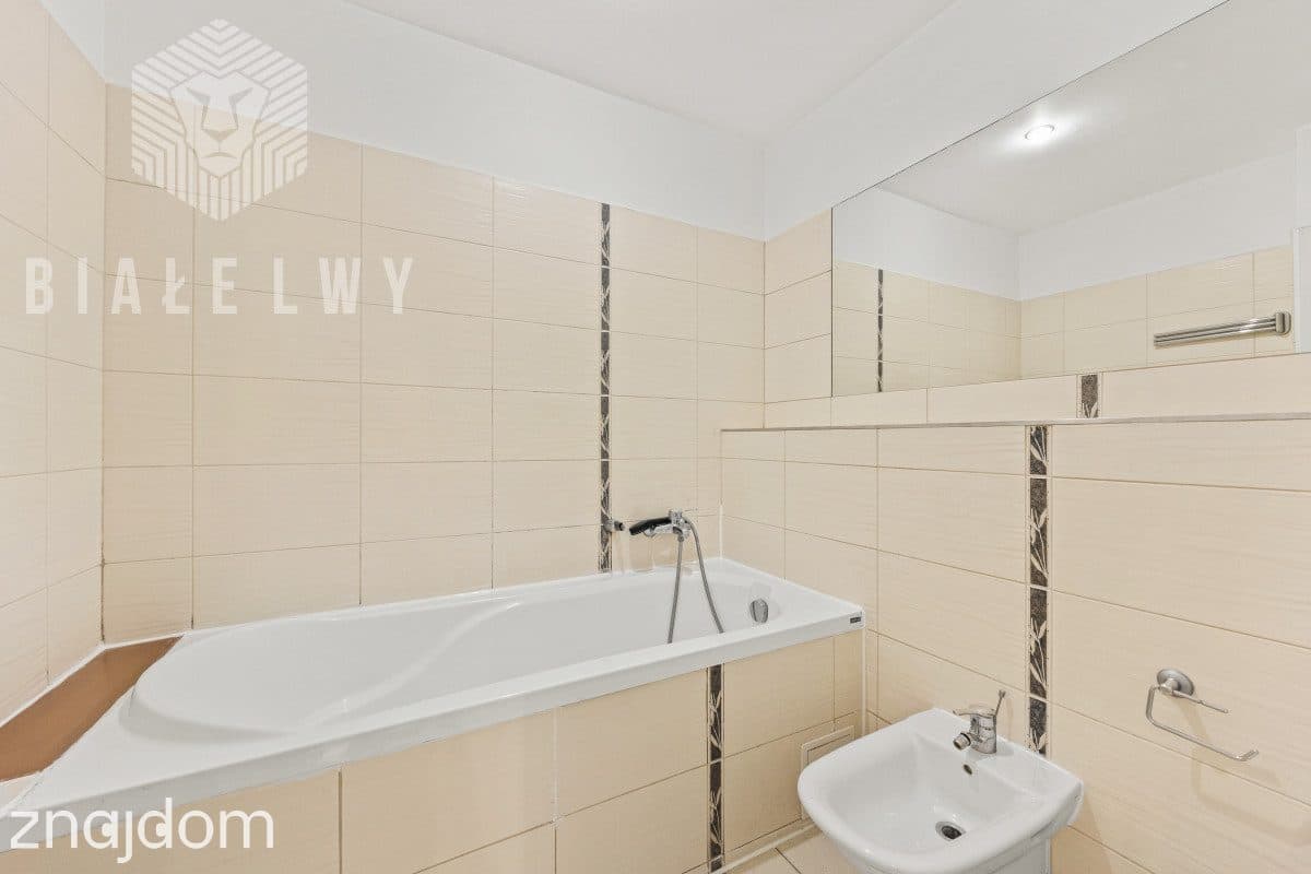 Duże słoneczne ciche, dwa balkony, garaż, winda - zdjęcie 3