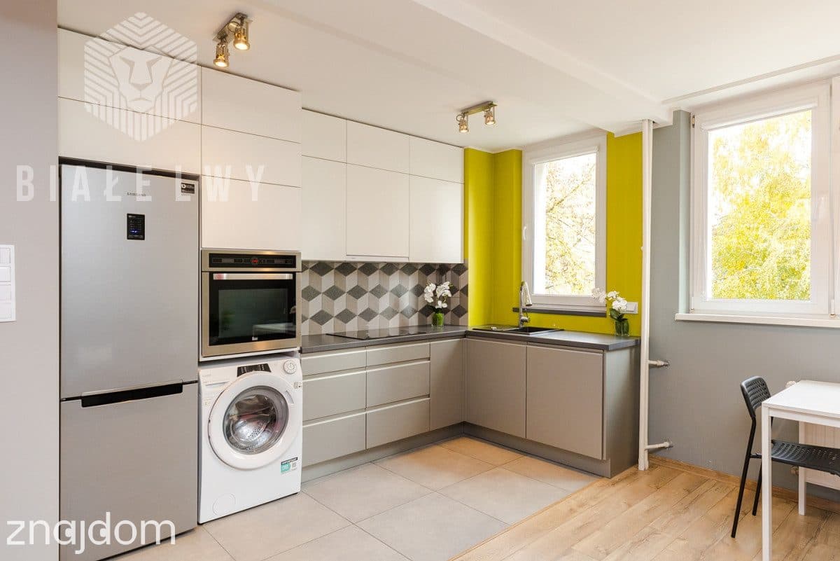 3 pokoje, balkon, piwnica i bliskość lasu | Wawer - zdjęcie 2