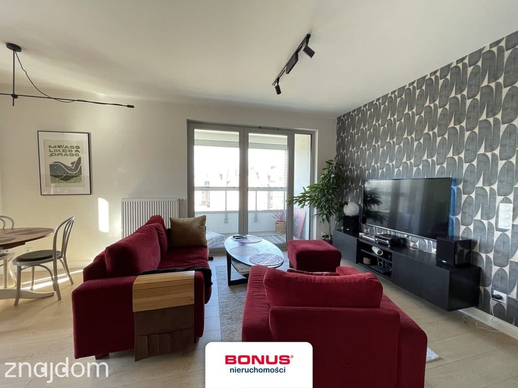 Komfortowe 3 pokoje w centrum | ochrona, parking - zdjęcie 2