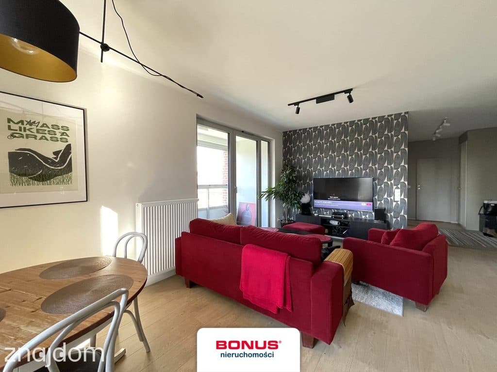 Komfortowe 3 pokoje w centrum | ochrona, parking - zdjęcie 4