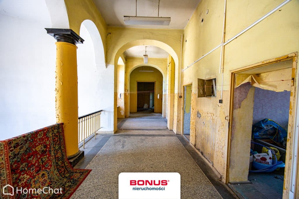 Budynek z XIX wieku | Centrum Chojny | Inwestycja