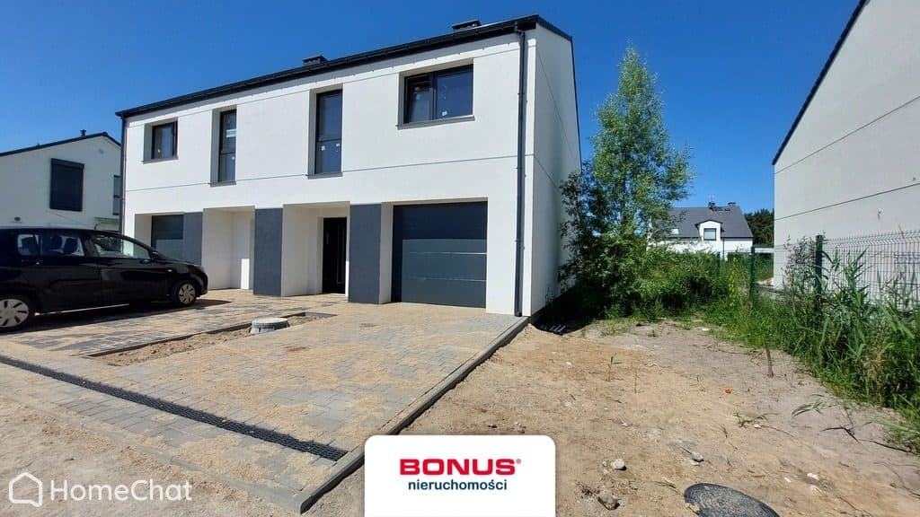Dom w zabudowie bliźniaczej w Kościnie
