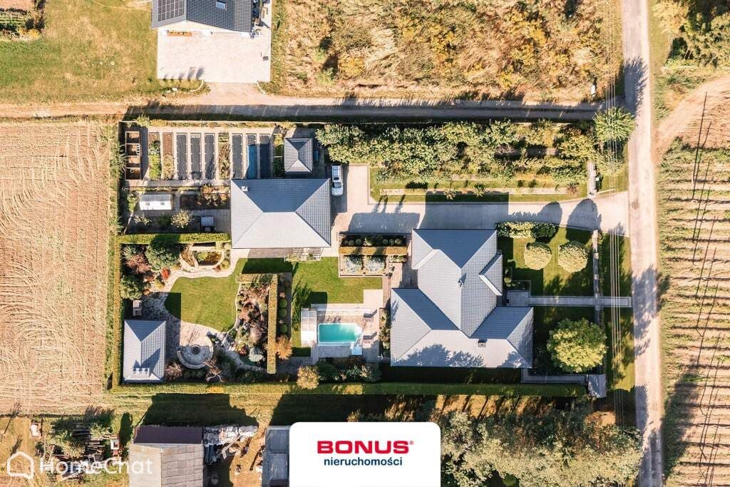 Zamieszkaj w domu z basenem tylko 15km od Lublina.