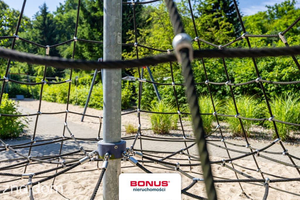 4 pokoje i 2 łazienki, super miejscówka - zdjęcie 14
