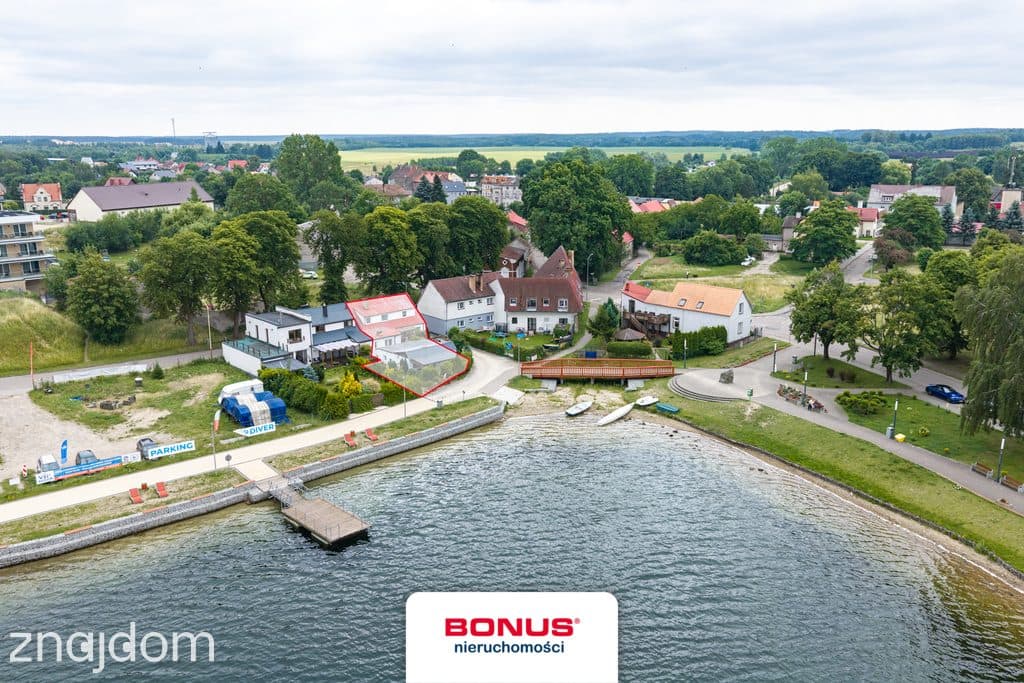 Dom przy promenadzie w Ińsku