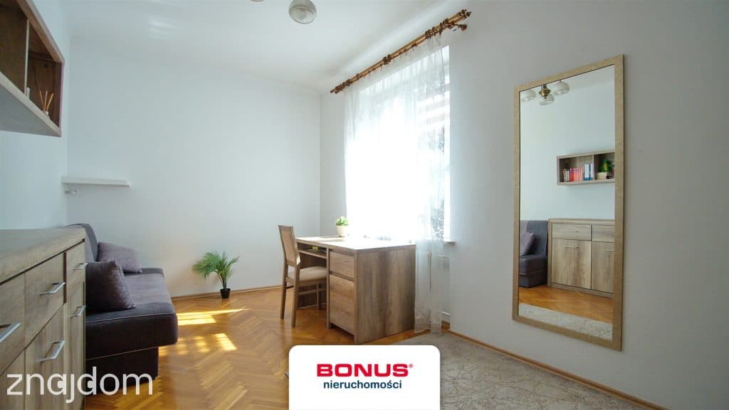 Śródmieście, 2 pokoje, 1 piętro, Spokojna. - zdjęcie 9