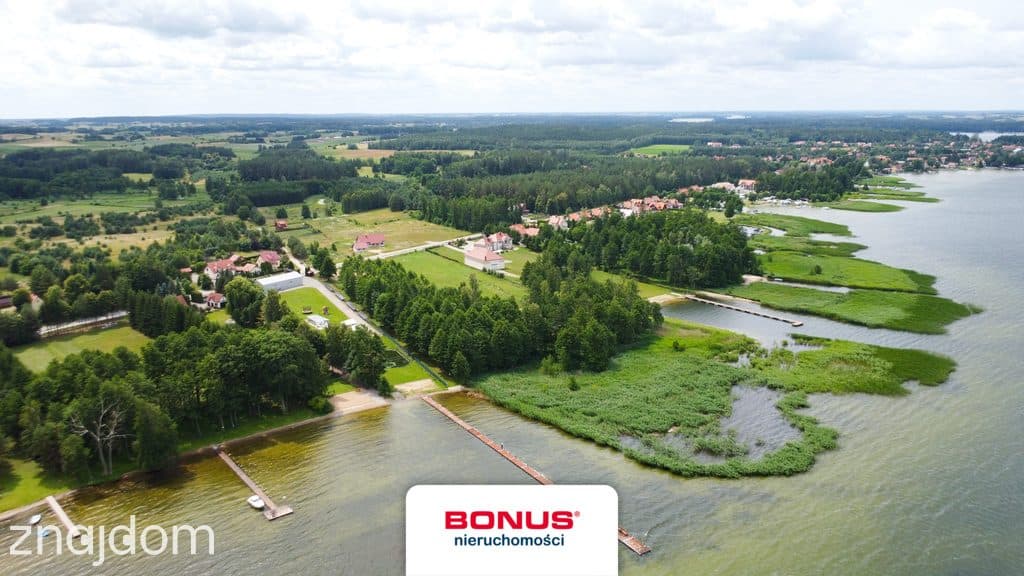Działka budowlano-usługowa z linią brzegową