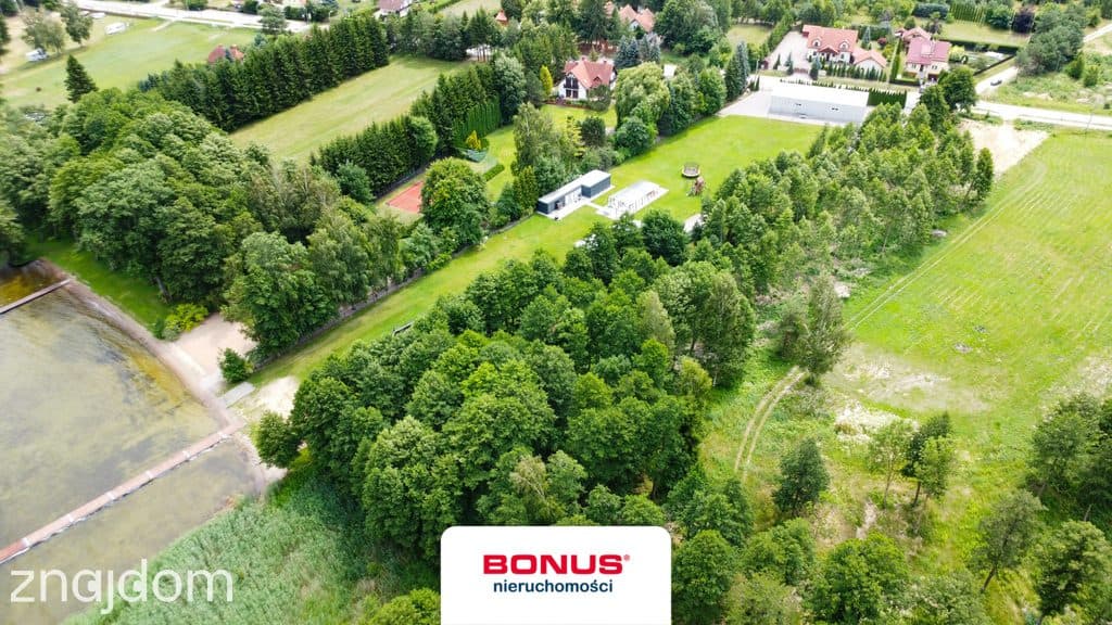 Działka budowlano-usługowa z linią brzegową - zdjęcie 4