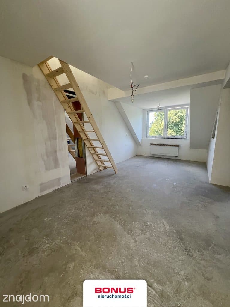 Adaptacja poddasza 92,90 m2 - zdjęcie 2
