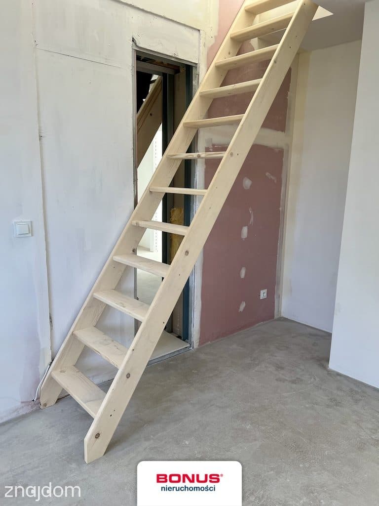 Adaptacja poddasza 92,90 m2 - zdjęcie 13