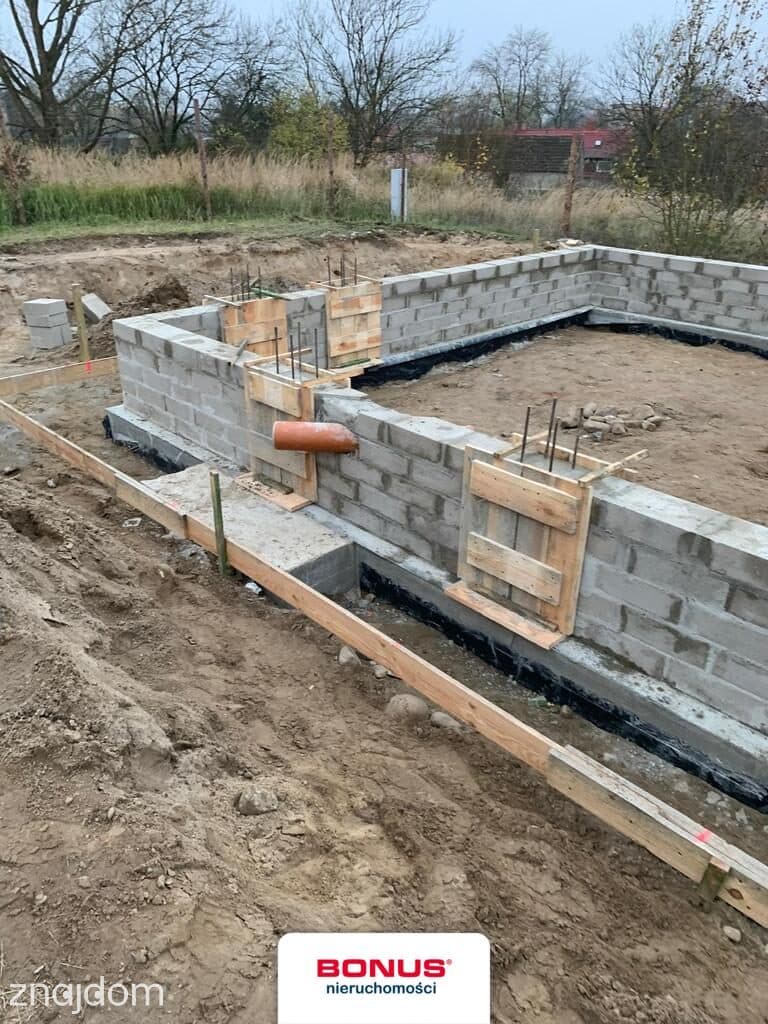Atrakcyjna działka w Ińsku .Rozpoczętą budową Domu - zdjęcie 9