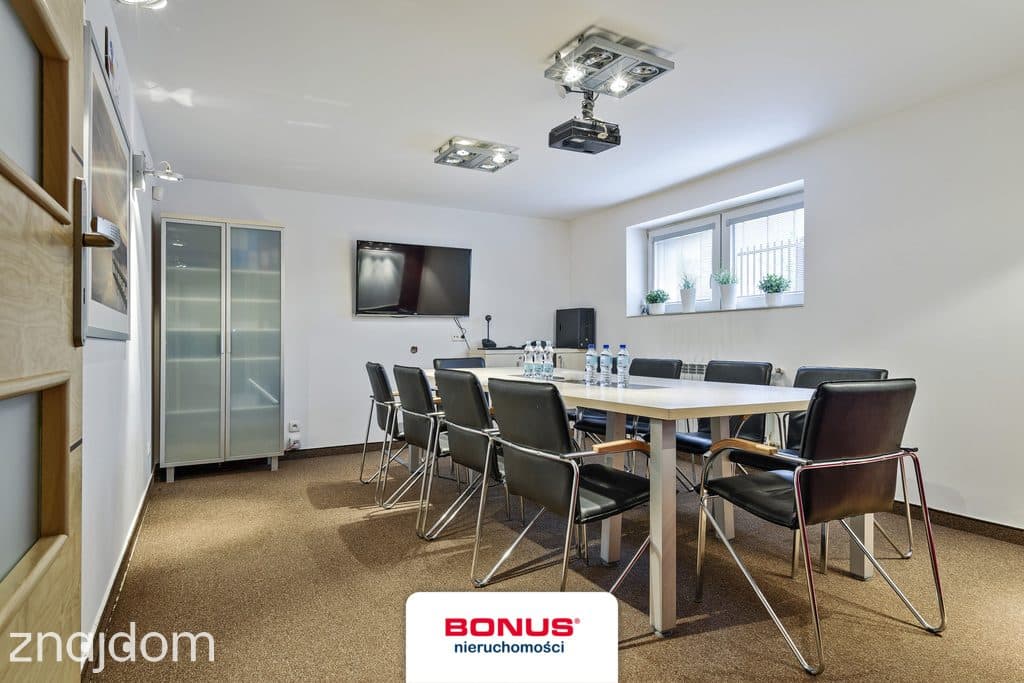 Biuro 114,3 m² | Bielany | 3 poziomy - zdjęcie 3