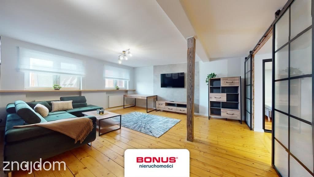 Apartament z parkingiem w pobliżu Kaskady.