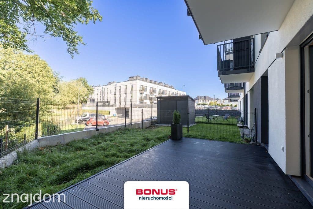 2 pokojowy apartament ogródkiem i parkingiem. - zdjęcie 4