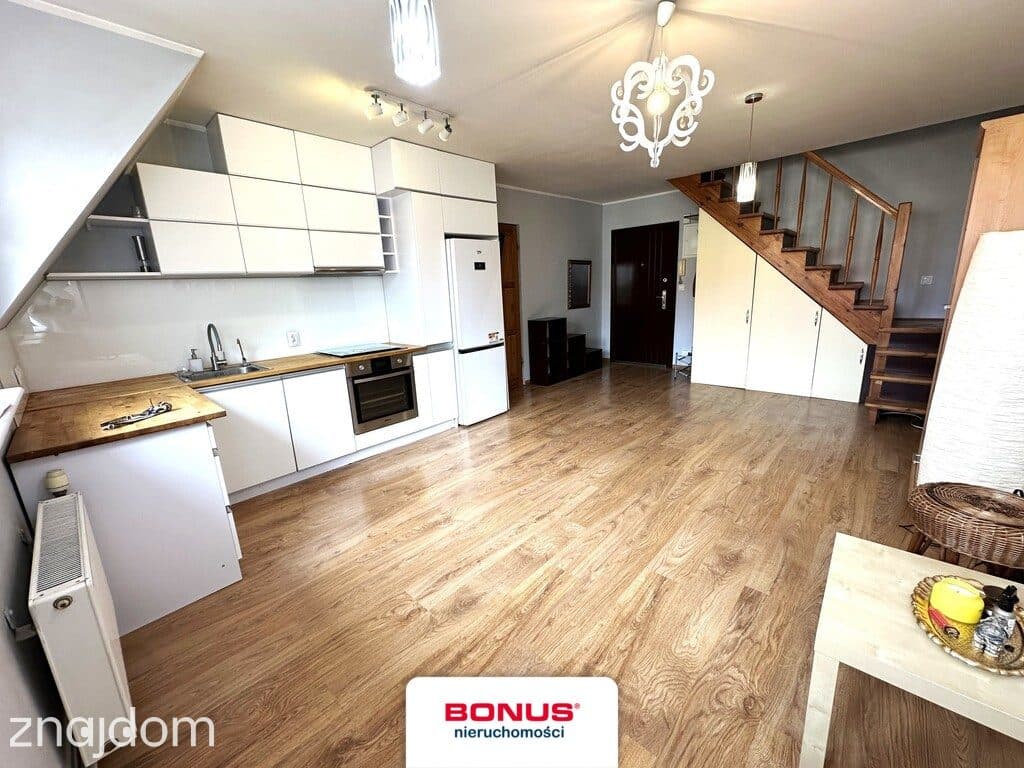 Przestronne dwupoziomowe mieszkanie 64 m²
