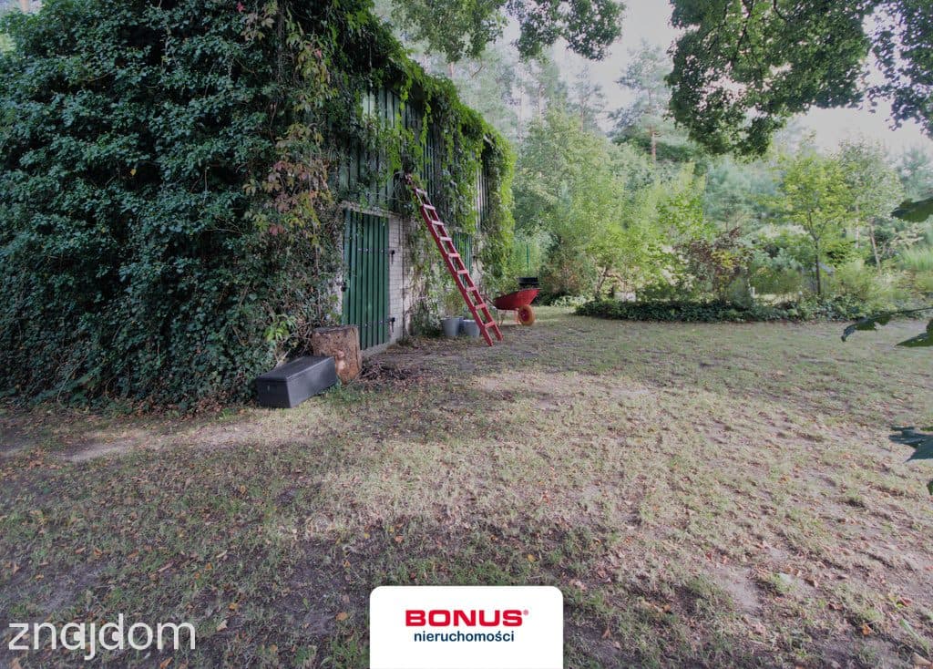 Dom z 1878 r. w Krutyniu – działka 1308 m², budynek gospodarczy - zdjęcie 4